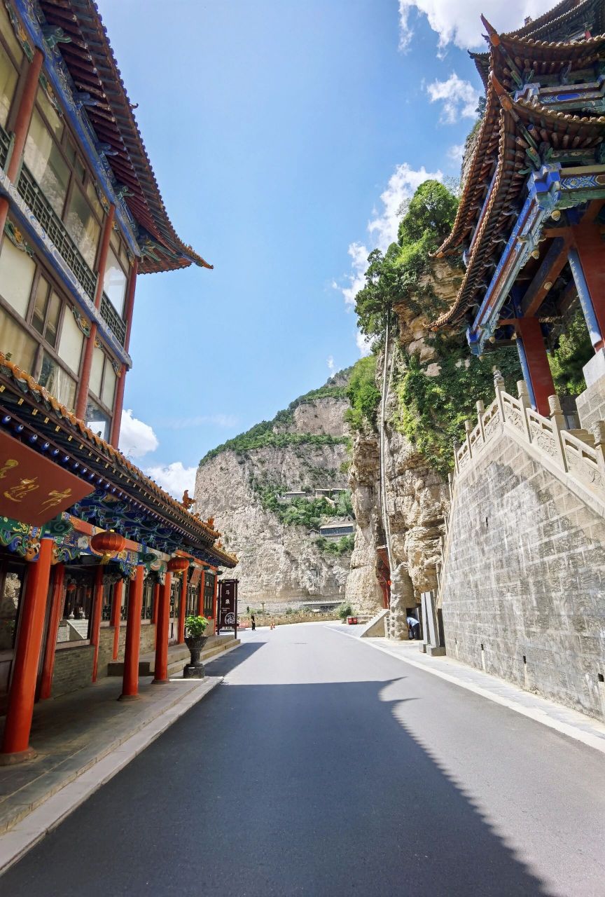 山西介休绵山 一个超级小众又绝美的地方 绵山 位于山西晋中市南槐志