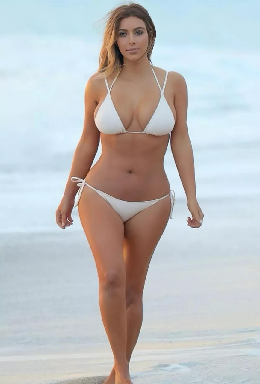 金·卡戴珊(kim kardashian)海滩比基尼写真,多余的话不说,一个字:美!