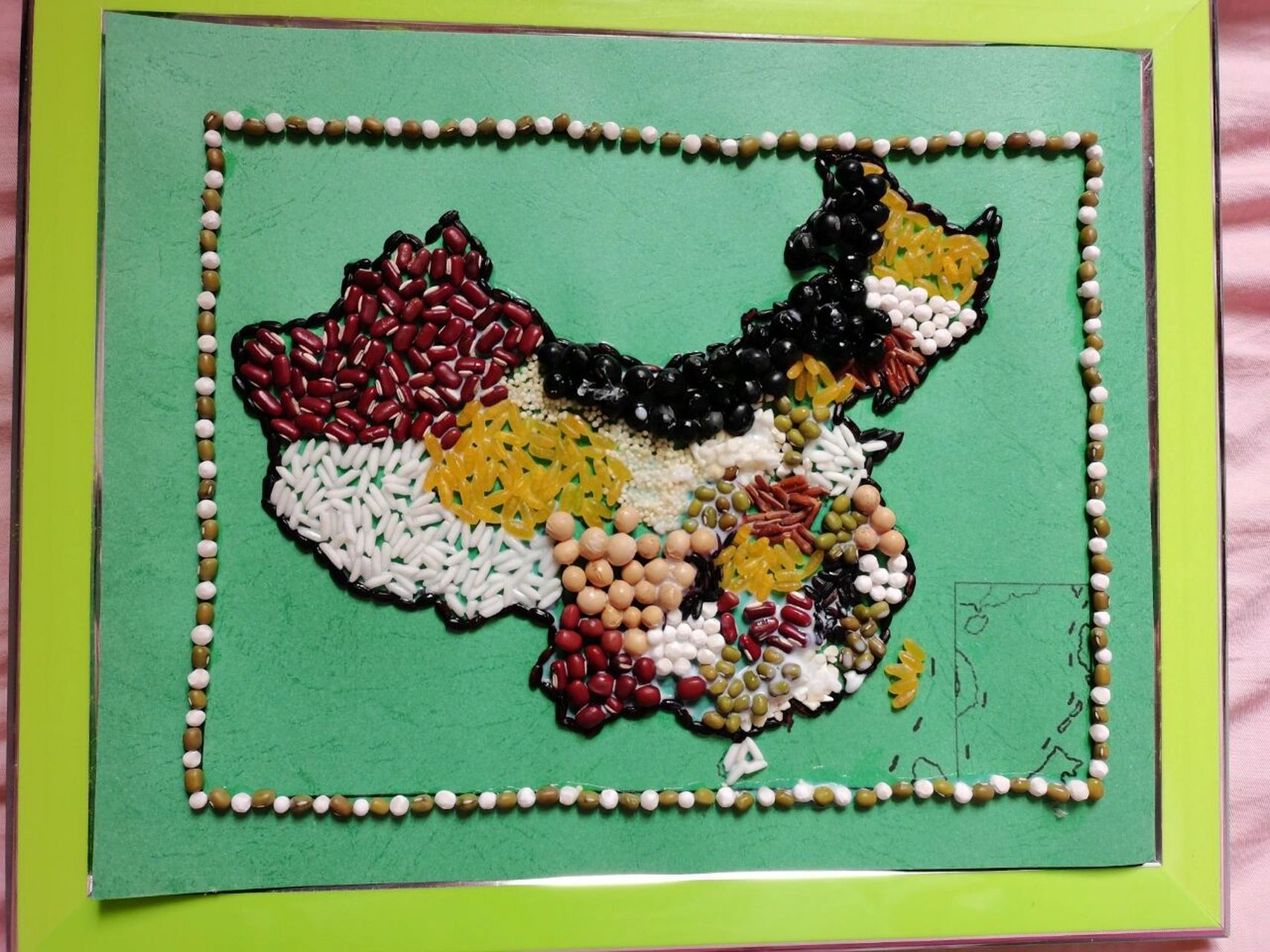 豆画制作 五谷杂粮制成的中国地图9015