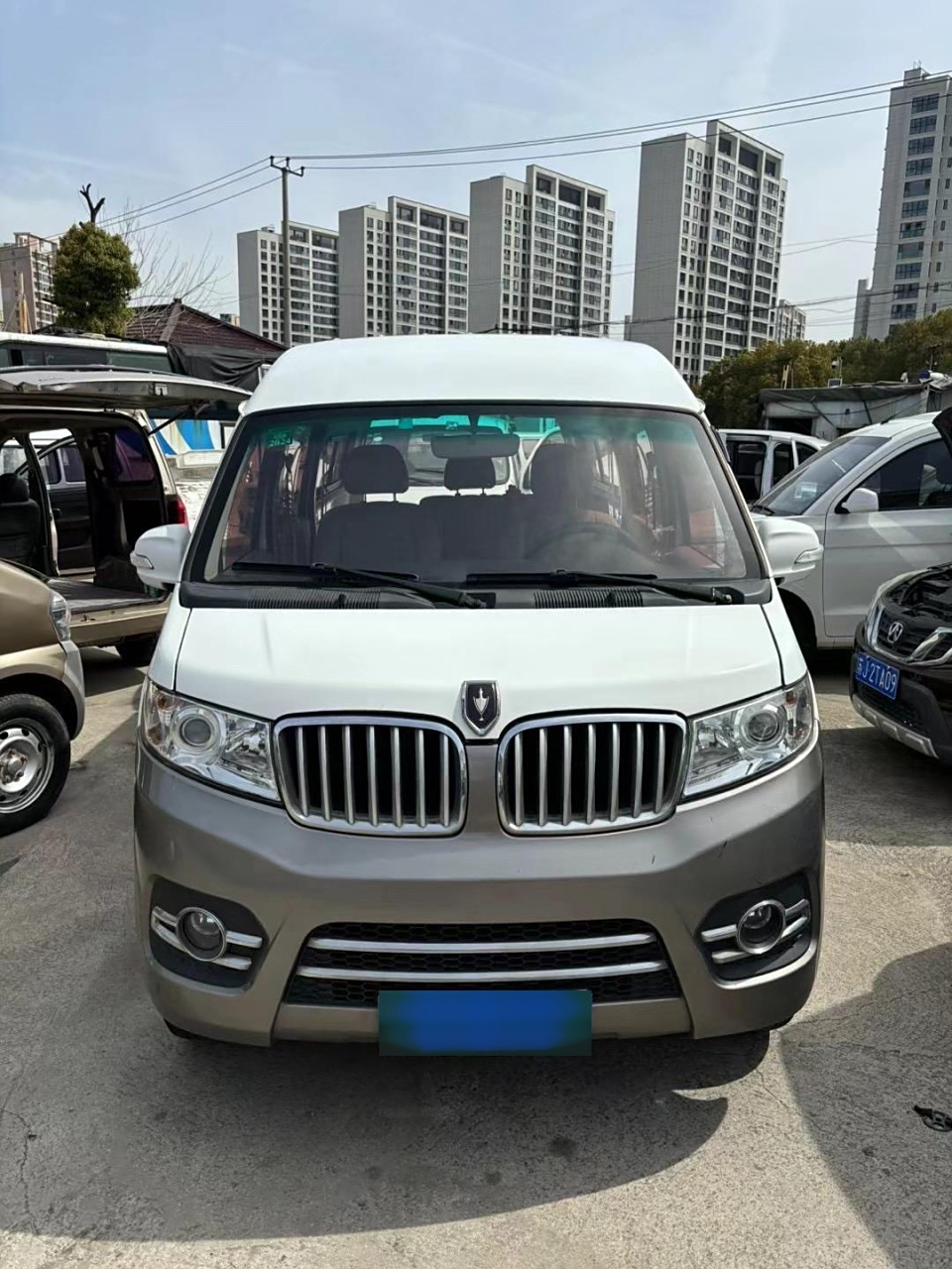 18年3月加长版,豪华版金杯小海狮5座,费用长久,真皮座椅,喜欢私聊