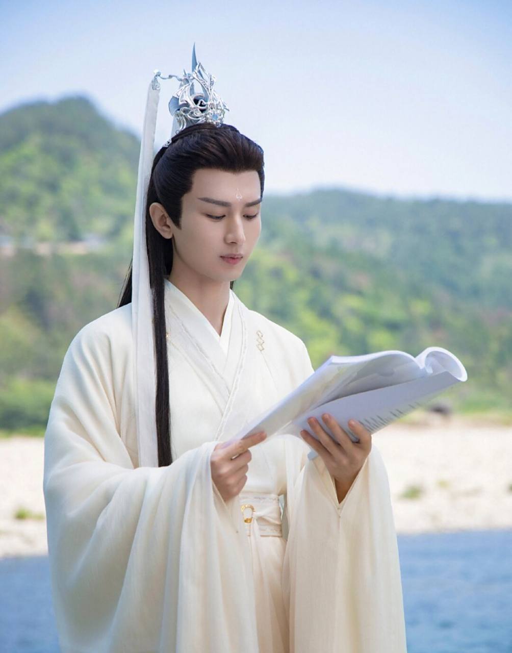 沉香如屑～成毅古装天花板! 成毅的应渊×唐周的古装造型天花板yyds!