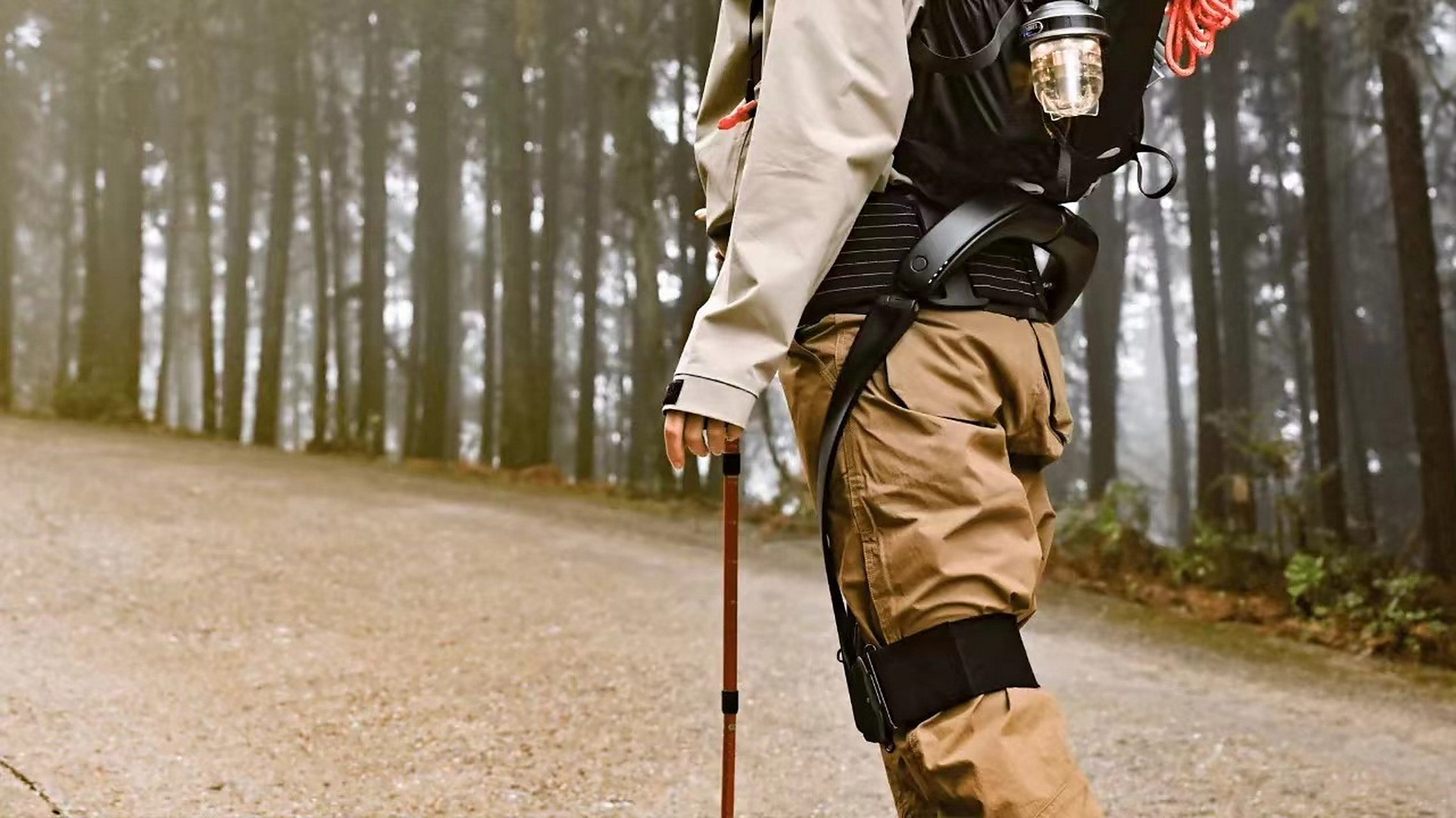 【户外场景外骨骼装备研发商极壳完成百万美元pre-a轮融资】#动点快讯