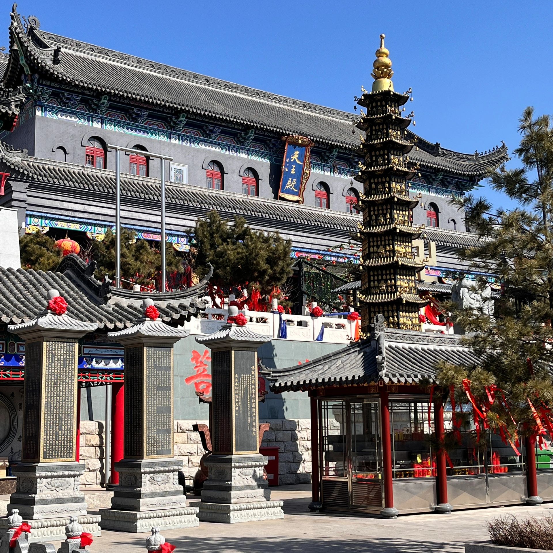 吉林市灵岩寺攻略(个人体验版) 周末天气好和室友出去玩啦 没有门票