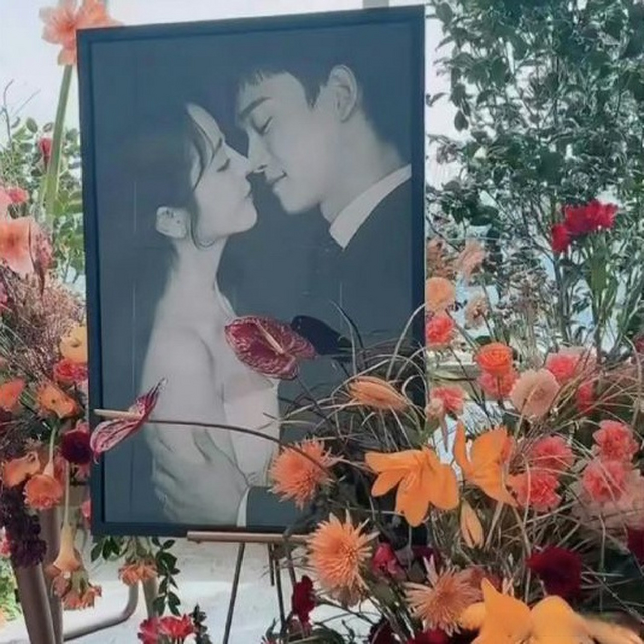 边伯贤金珉锡参加金钟大婚礼,金钟大婚礼图 妻子正脸照曝光!