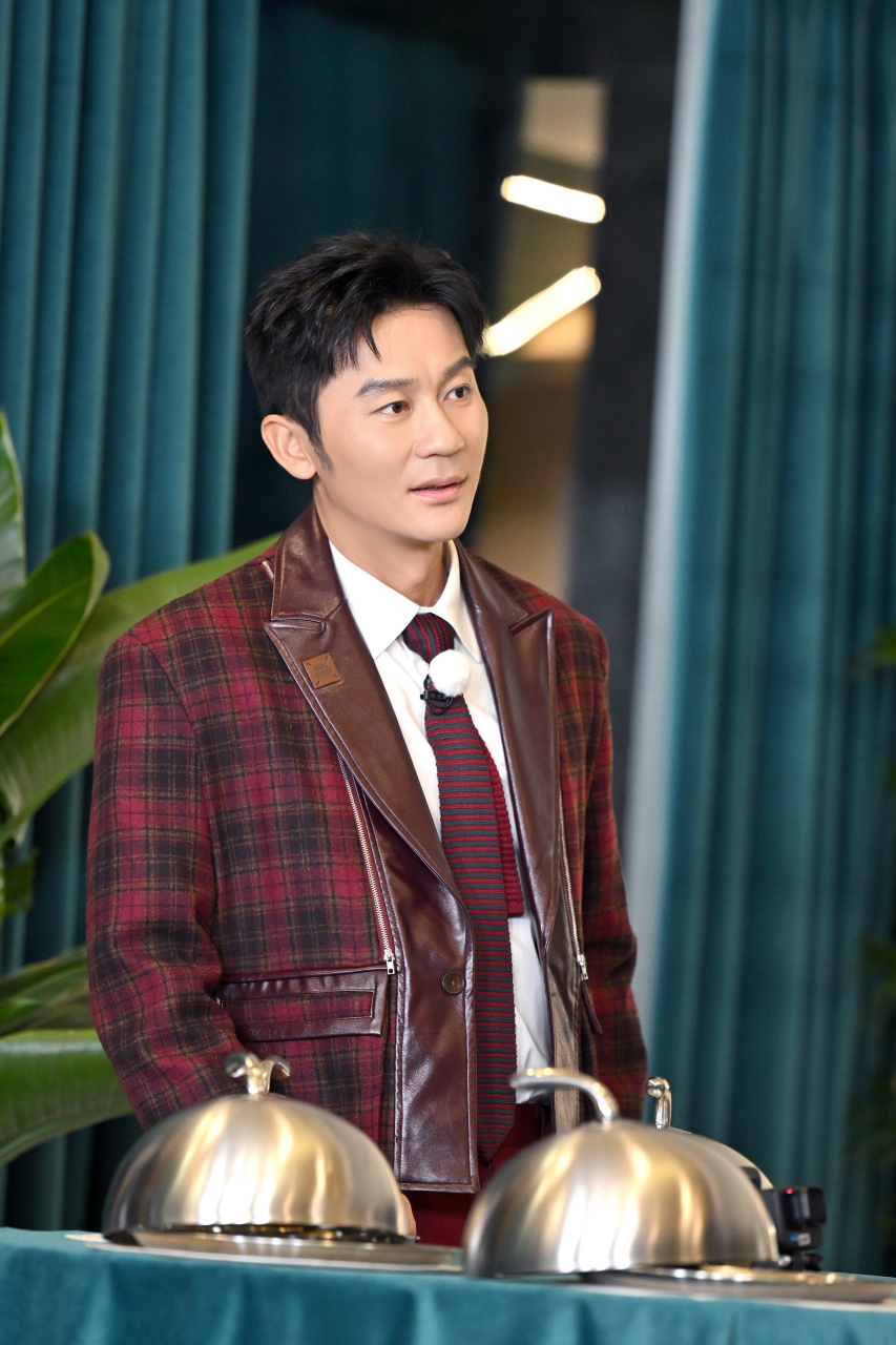 今晚20:10浙江卫视,20:40 z视介,相约#奔跑吧# ,和@李晨 晨哥 一起