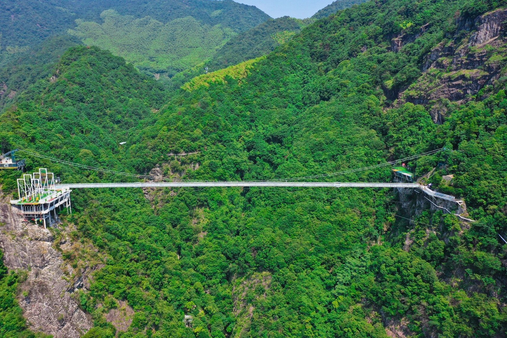宁海梁皇山:徐霞客游记开始的地方 梁皇山景区位于宁海县前童镇境内