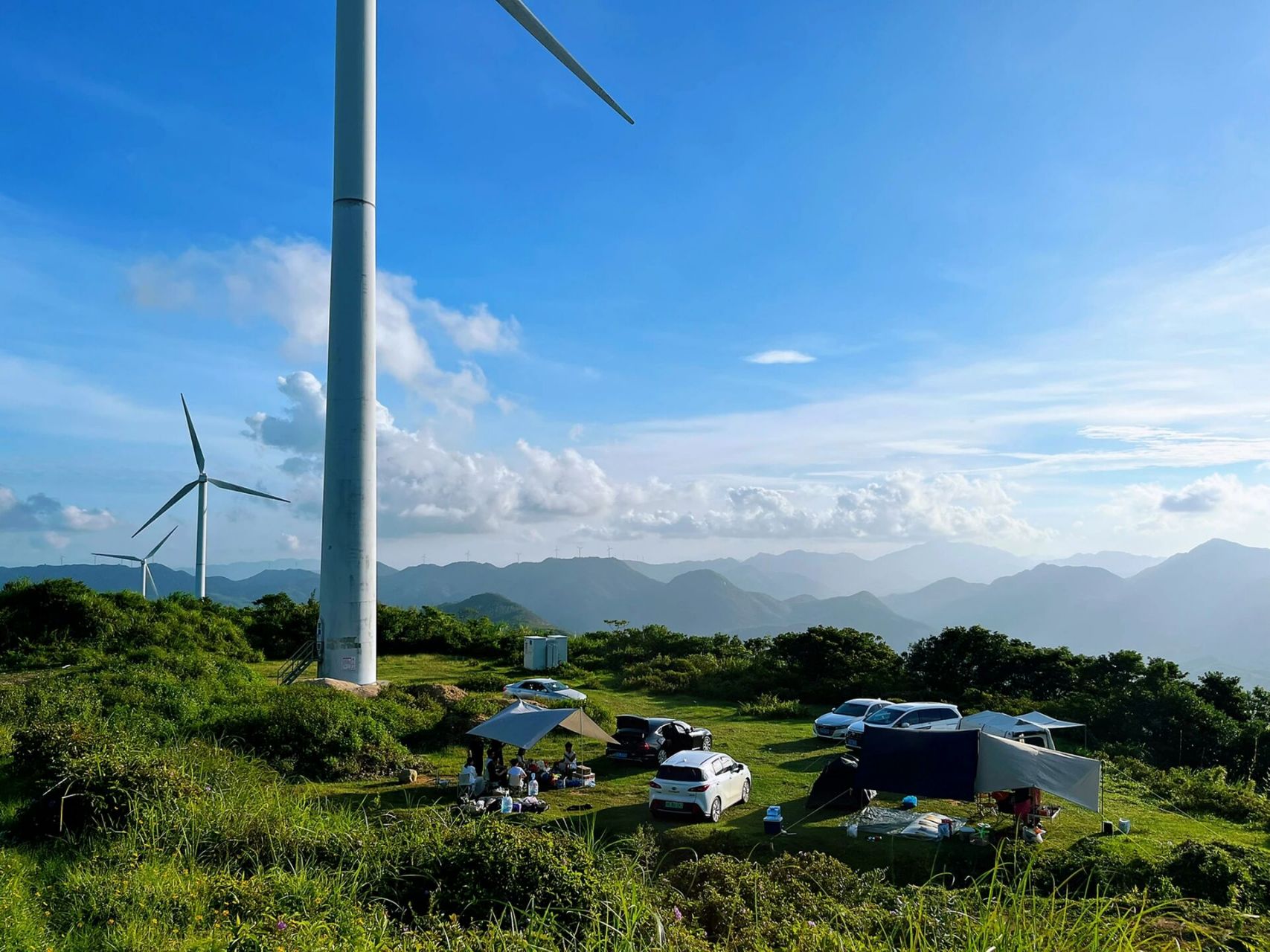 5h车程,竟然有一个宝藏级风车山,隆文老村风车山.