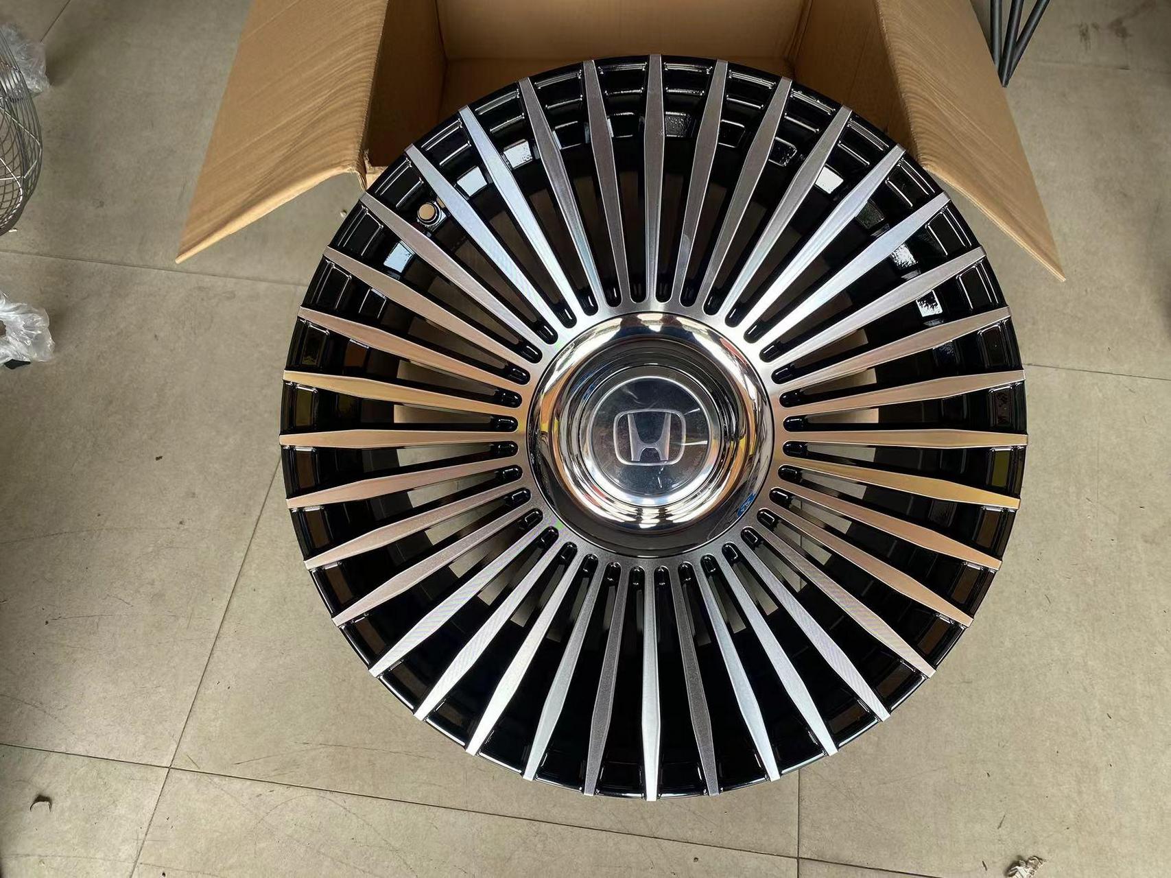 3网红款悬浮轮毂 锐志 冠道 urv 皓影 十代雅阁 型格 英仕派 皇冠