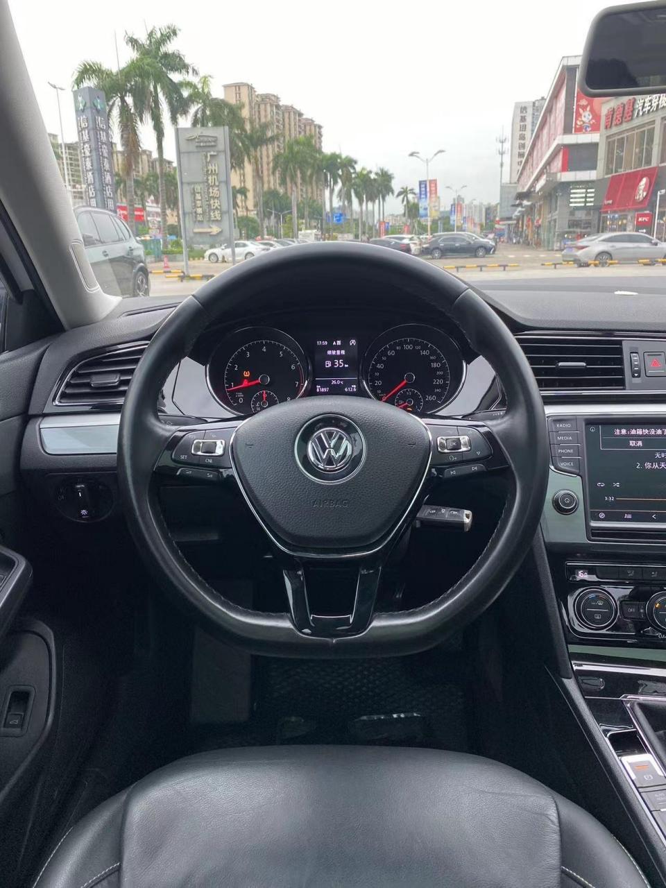 最新到店大众凌渡 2018款 280tsi 手动舒适版 ,指导价17.