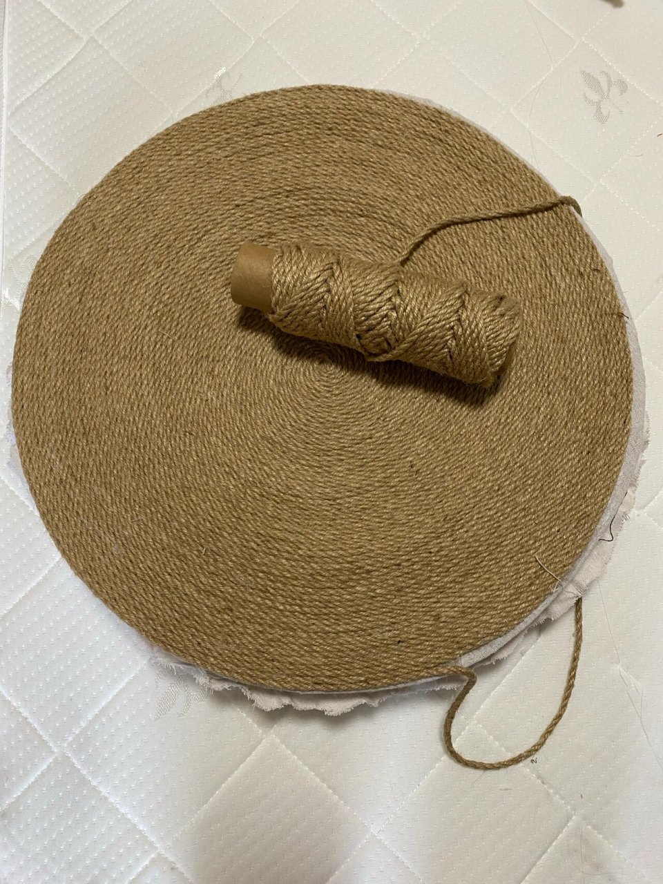 自制蒲团垫子 最近搬了个家,激起了自己的手工欲望,做了个蒲团垫子,第