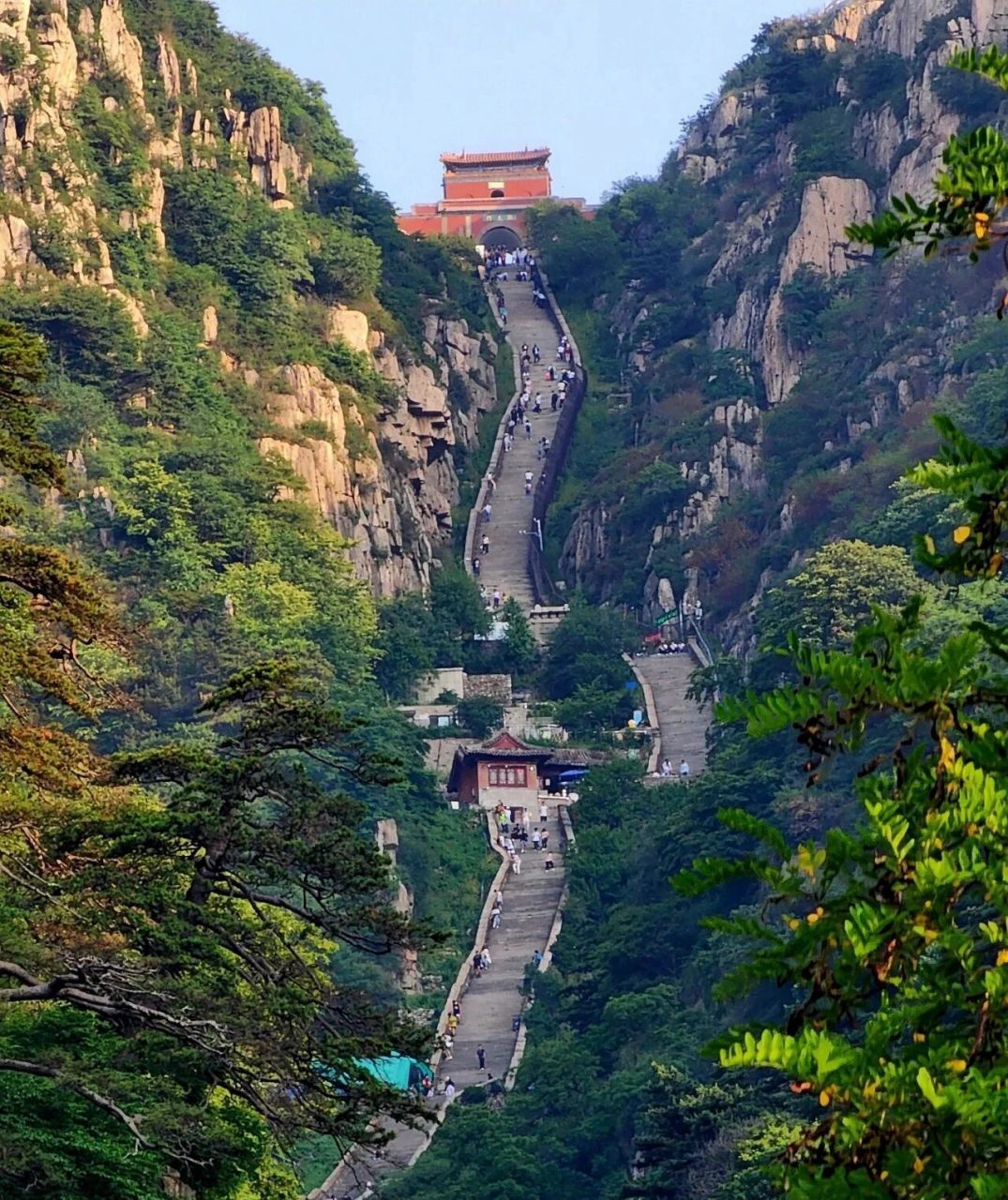 泰山玉皇顶的日落92 带你看今日泰山玉皇顶的日落92