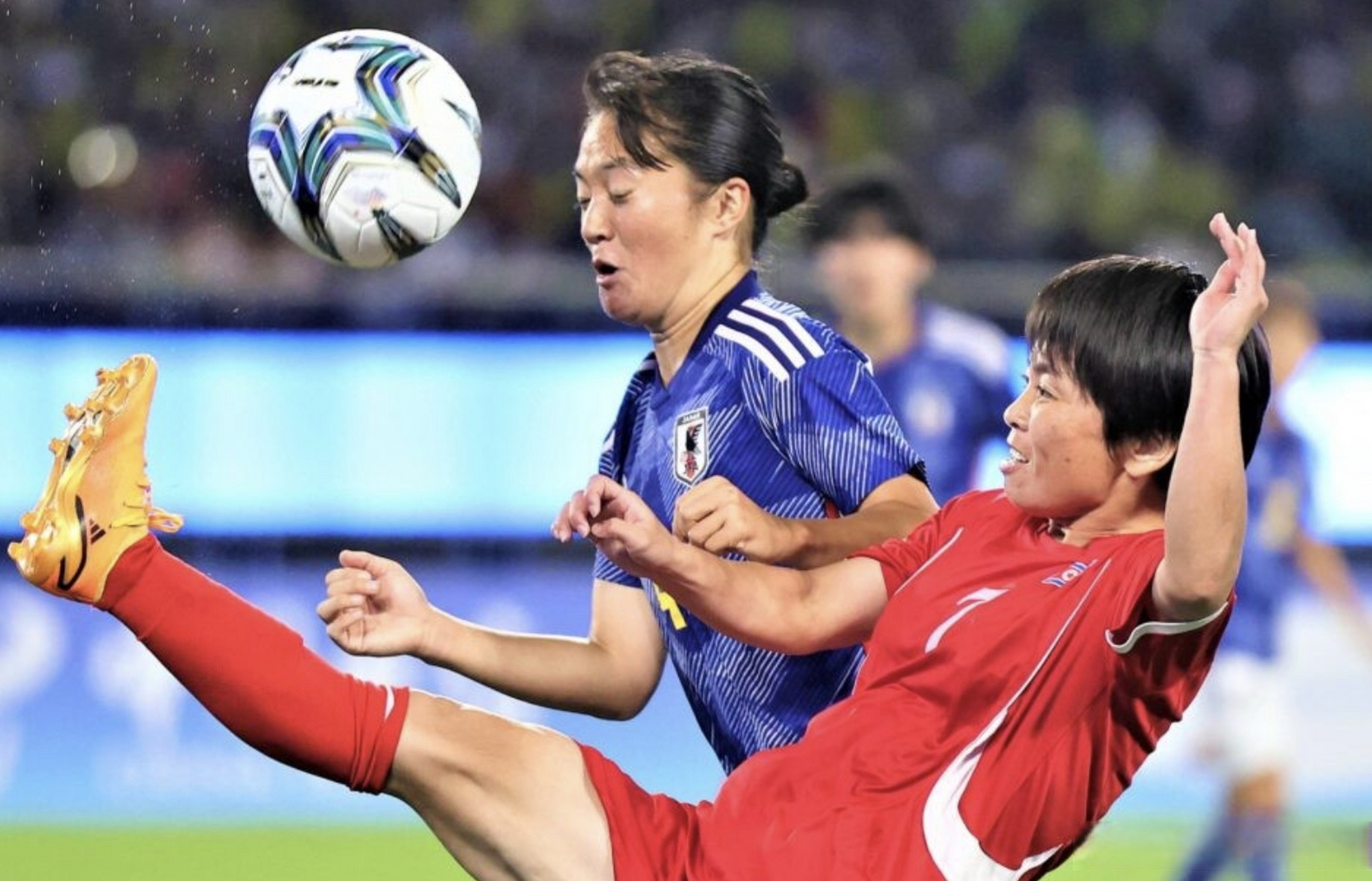 北青:足协肯定女足队员的拼搏精神,目前队内气氛正常,更快更全的足球