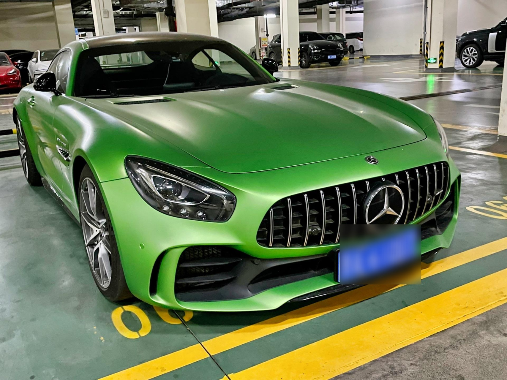 全国限量的二十八台的绿魔gtr,赛道利器绿色恶魔奔驰gtr 纽伯格林北环