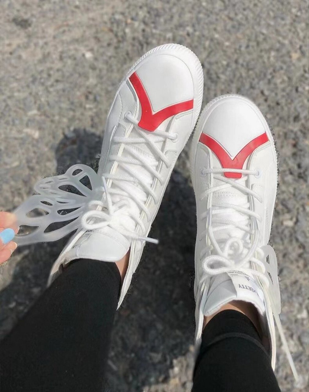 人本1986帆布鞋|超级符号塑造超级品牌 这是ashley【品牌营销】的第88