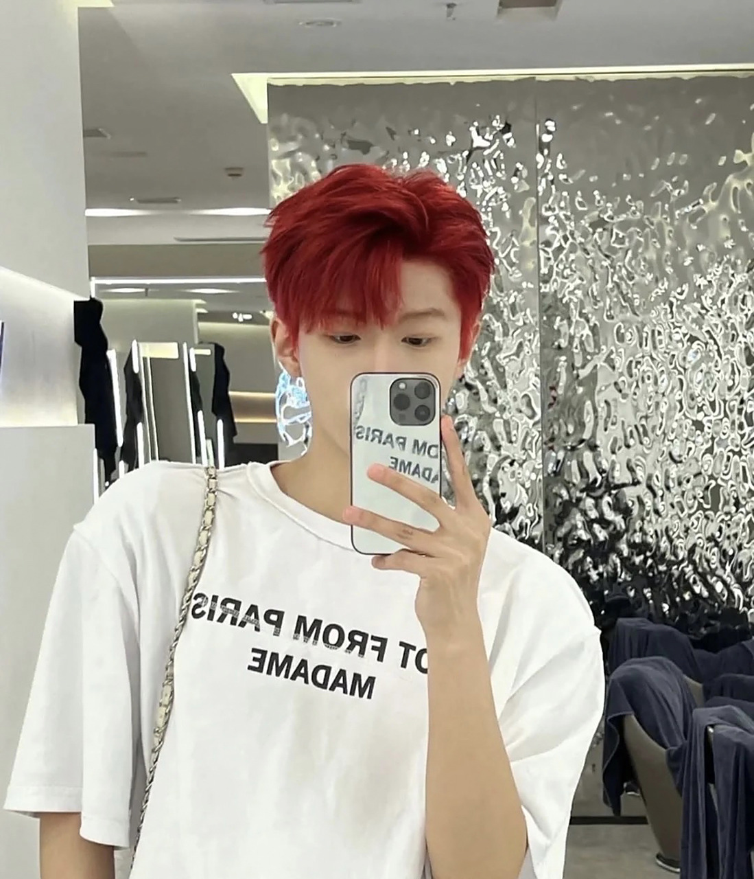 潮男必备发型|纹理三七分 这款纹理37分送给大家这款发型的话是一个比