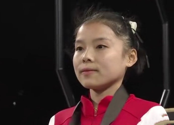 就在数日前,商春松摘得中国跑酷队首枚世锦赛金牌