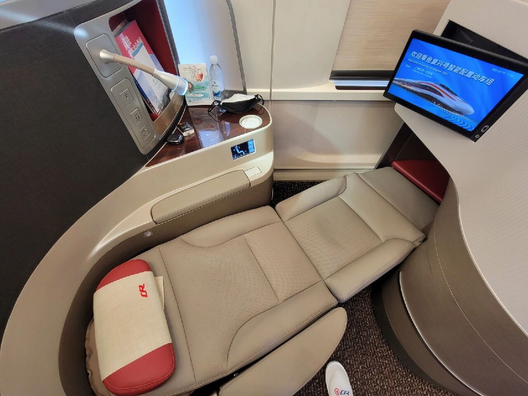 两款智能动车组的比较    cr400af-z与cr400bf