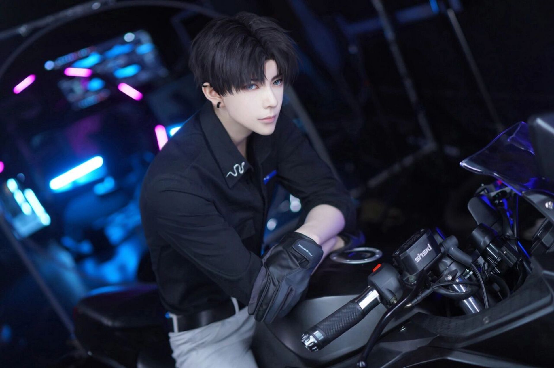 光与夜之恋-熊祁cos萧逸 熊叔真是yyds,让萧哥哥从二次元中走出来了