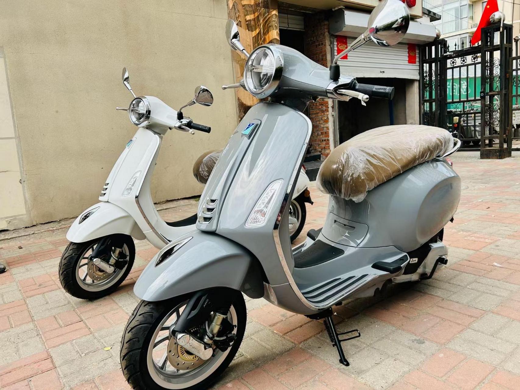 全新意大利维斯帕春天150