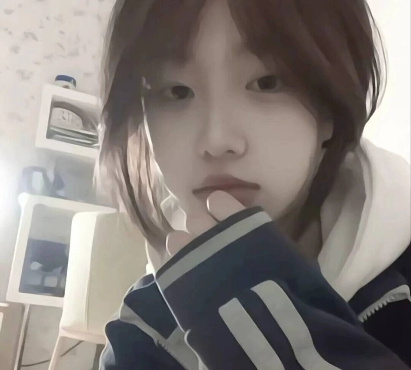 模糊感女生头像  头像分享