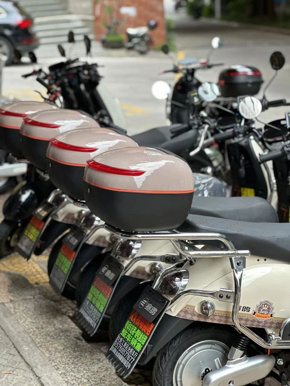 中国铁塔电动车出租 旅游专享套餐 1天50可行驶100公里以上 1天80可