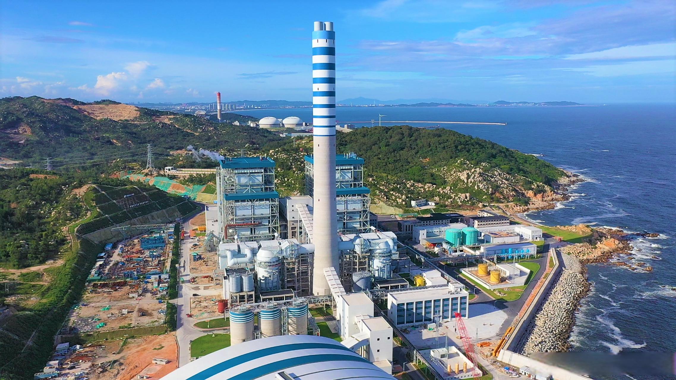 【中国华电集团有限公司装机规模突破2亿千瓦标志工程,汕头华电发电