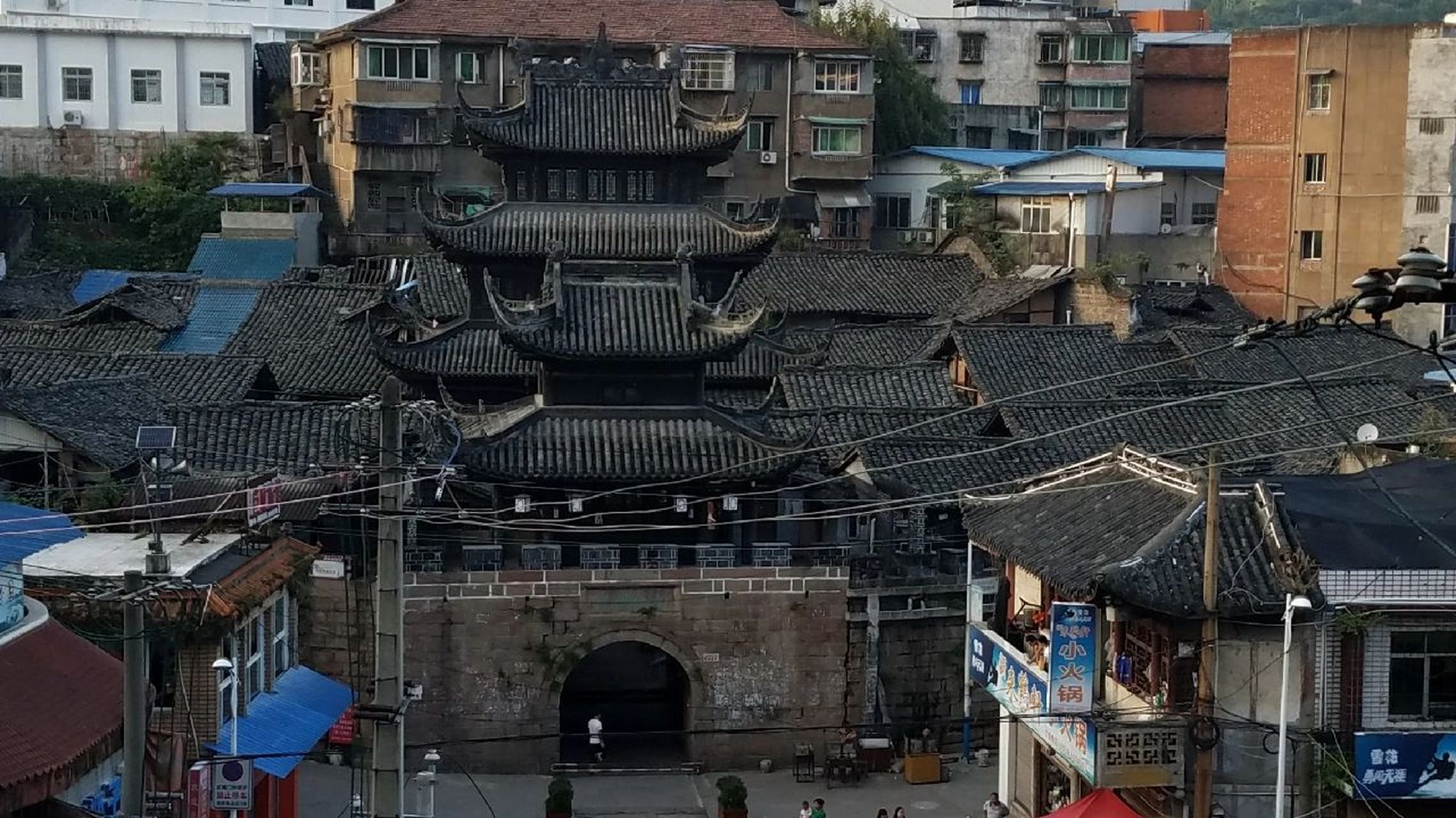 剑阁老县城——普安镇 在贴吧看到普安的钟楼的照片后就在网上搜罗