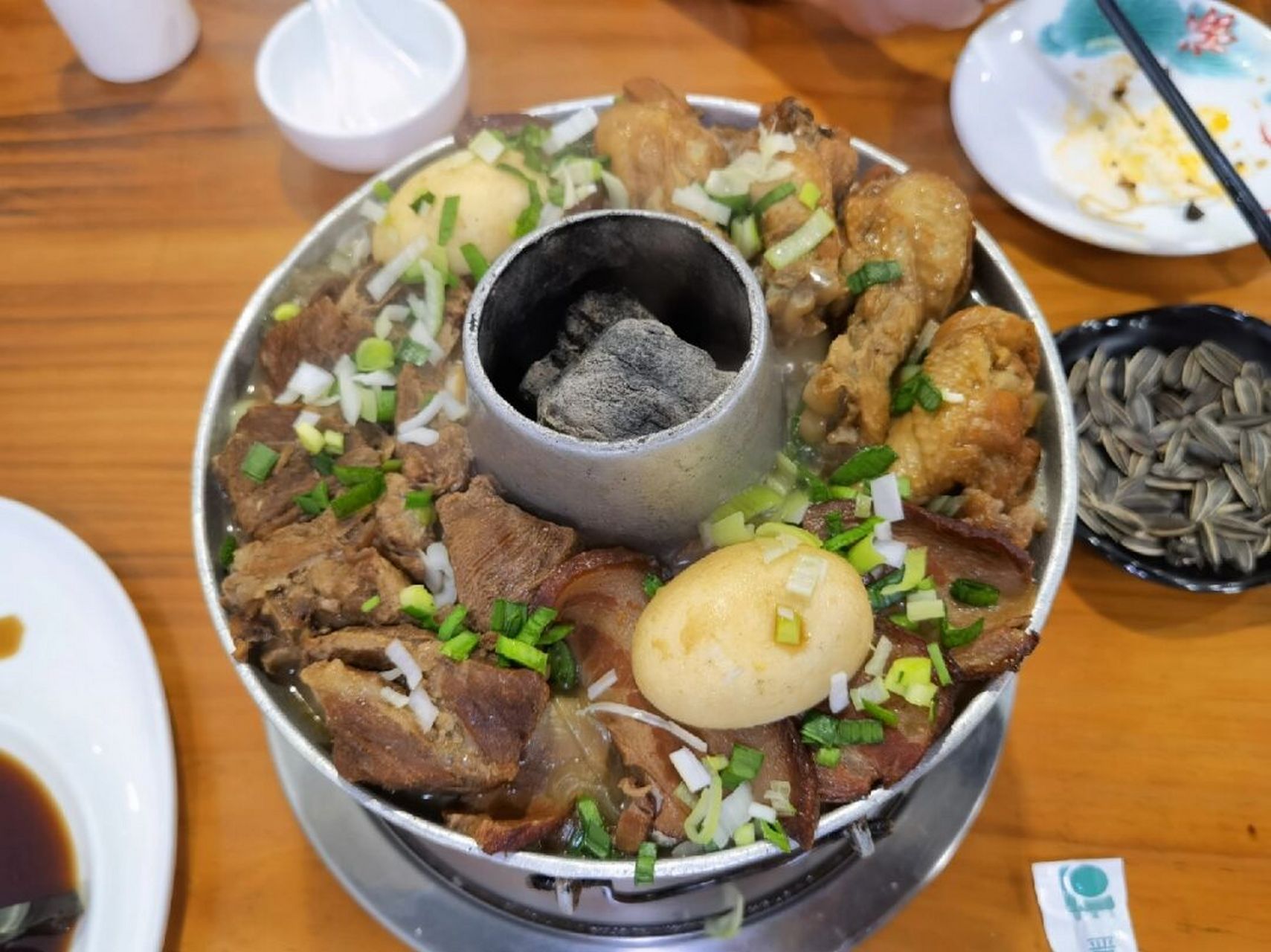 晋城逛吃 阳城火锅 阳城传统铁火锅 99凤台街(本文定位) 90大小锅