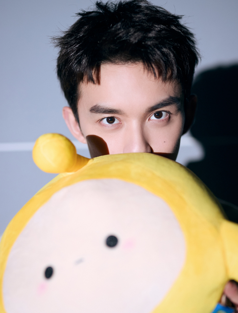 吴磊超话 您的04搭子吴磊leo  超神水平,傲人舞技(aka闵行区舞王 已