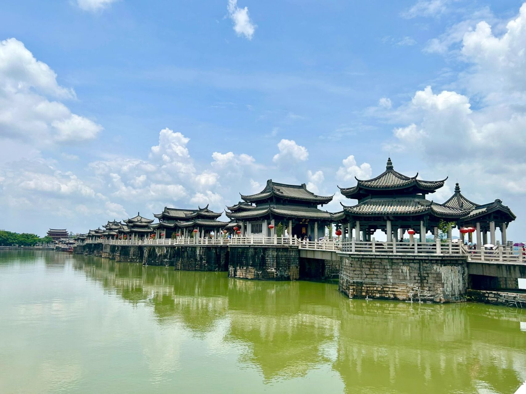 广济楼73 韩文公祠对面的入口进入(两头都可以进) 要买门票99