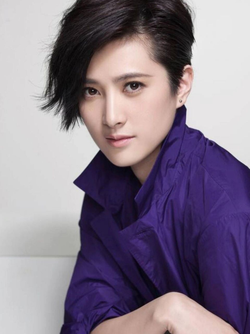 咱就是说郝冬梅(隋俊波)和曾黎也太像了吧,感觉隋俊波是小一号的曾黎