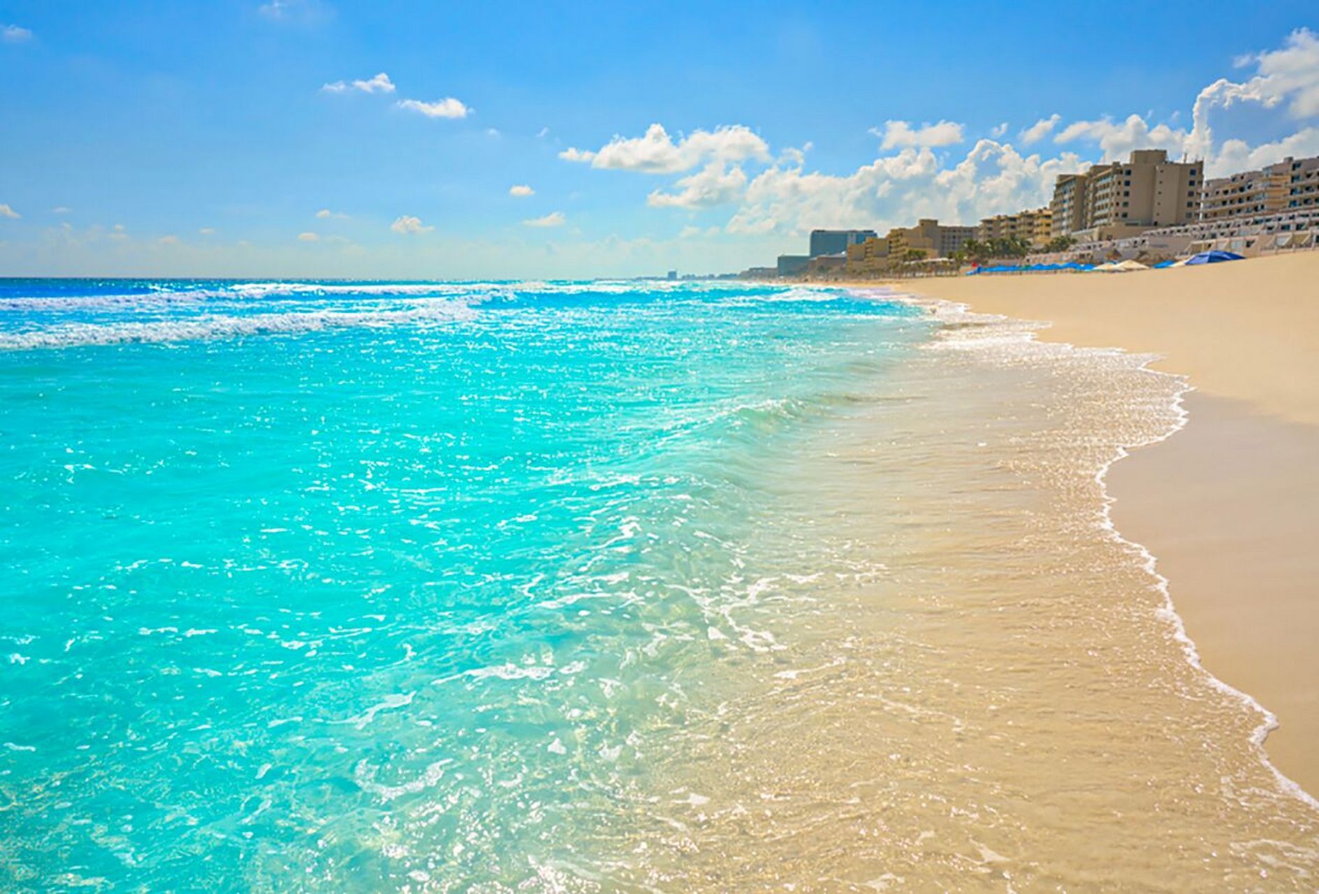 版总集 坎昆cancun 波光粼粼,湛蓝海水,蓝天白云,梦幻夜生活,壮丽海滩