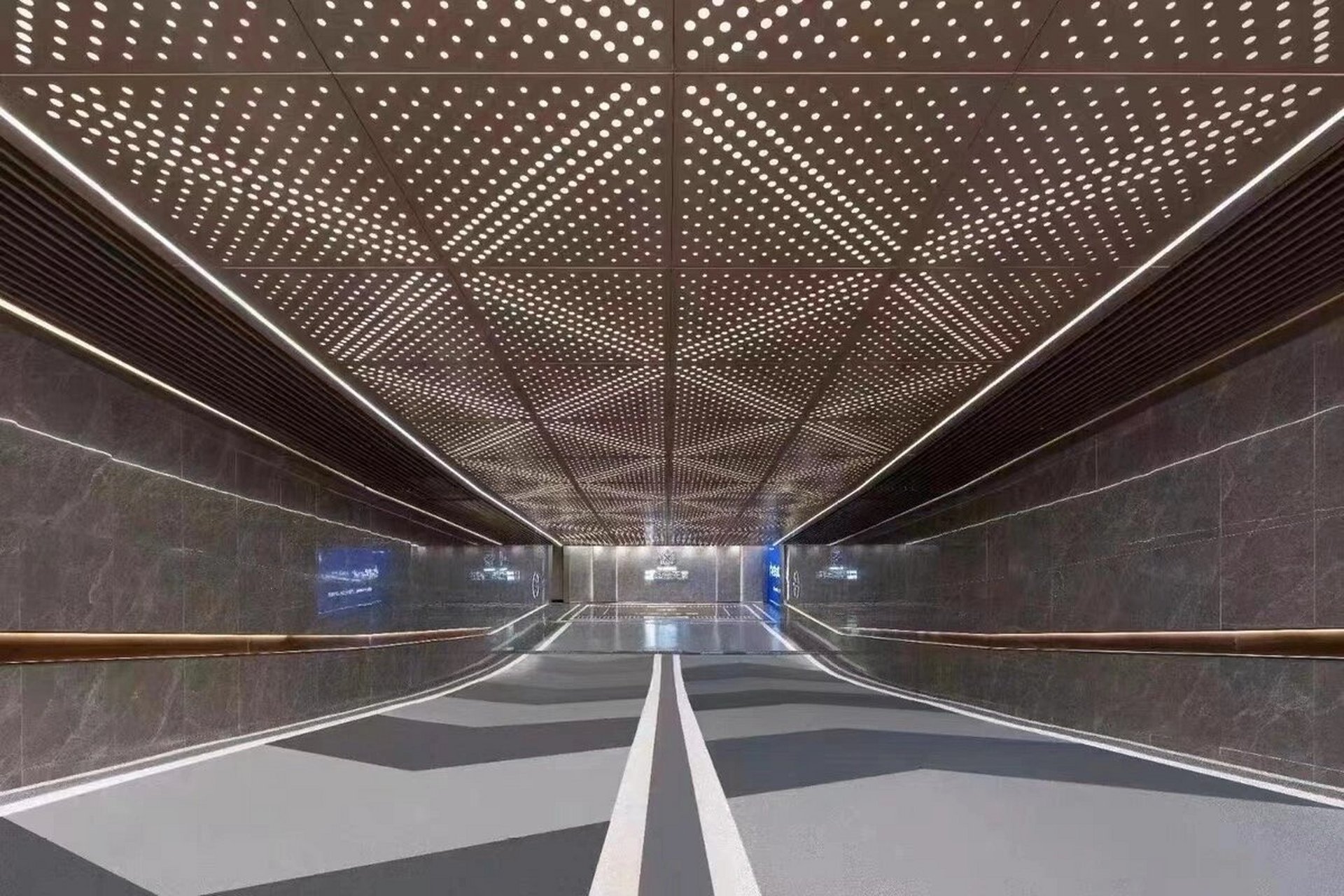 底下车库定制星空吊顶案例 专业铝单板定制厂家,定制各种造型,效果图1