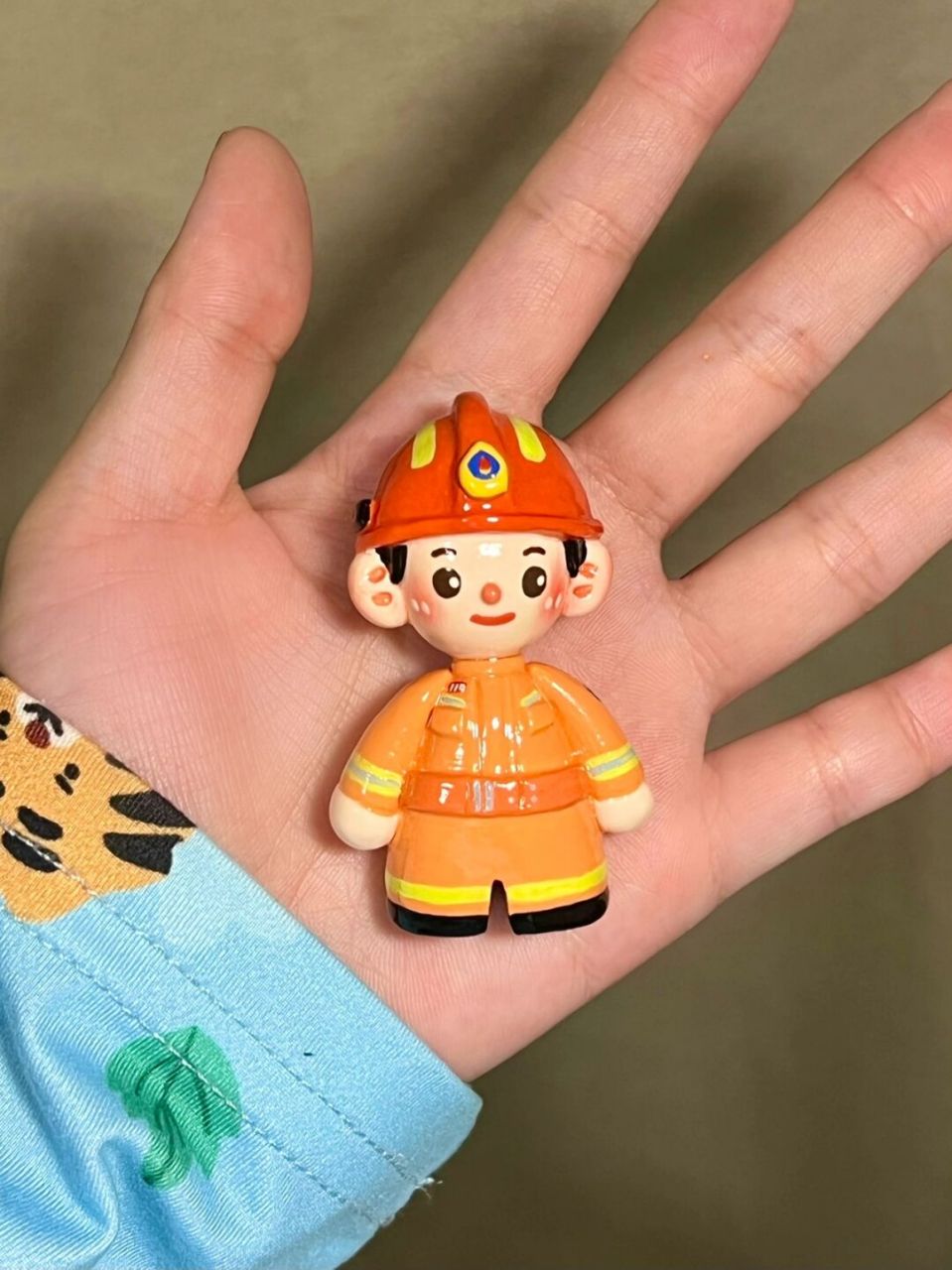 石塑粘土/986902消防员的非专业制作步骤6015 因为6015