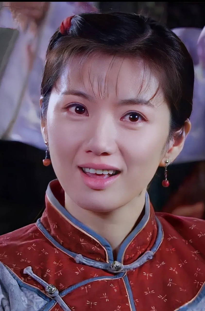 那会儿的苑冉都32岁了,正是最美