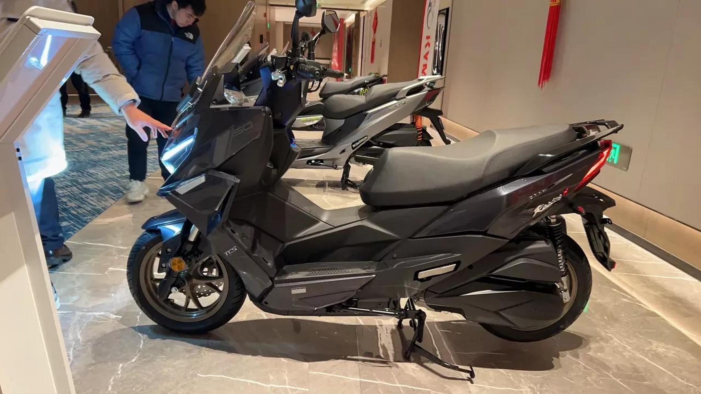 光阳h150,水冷四气门引擎,光阳品牌.