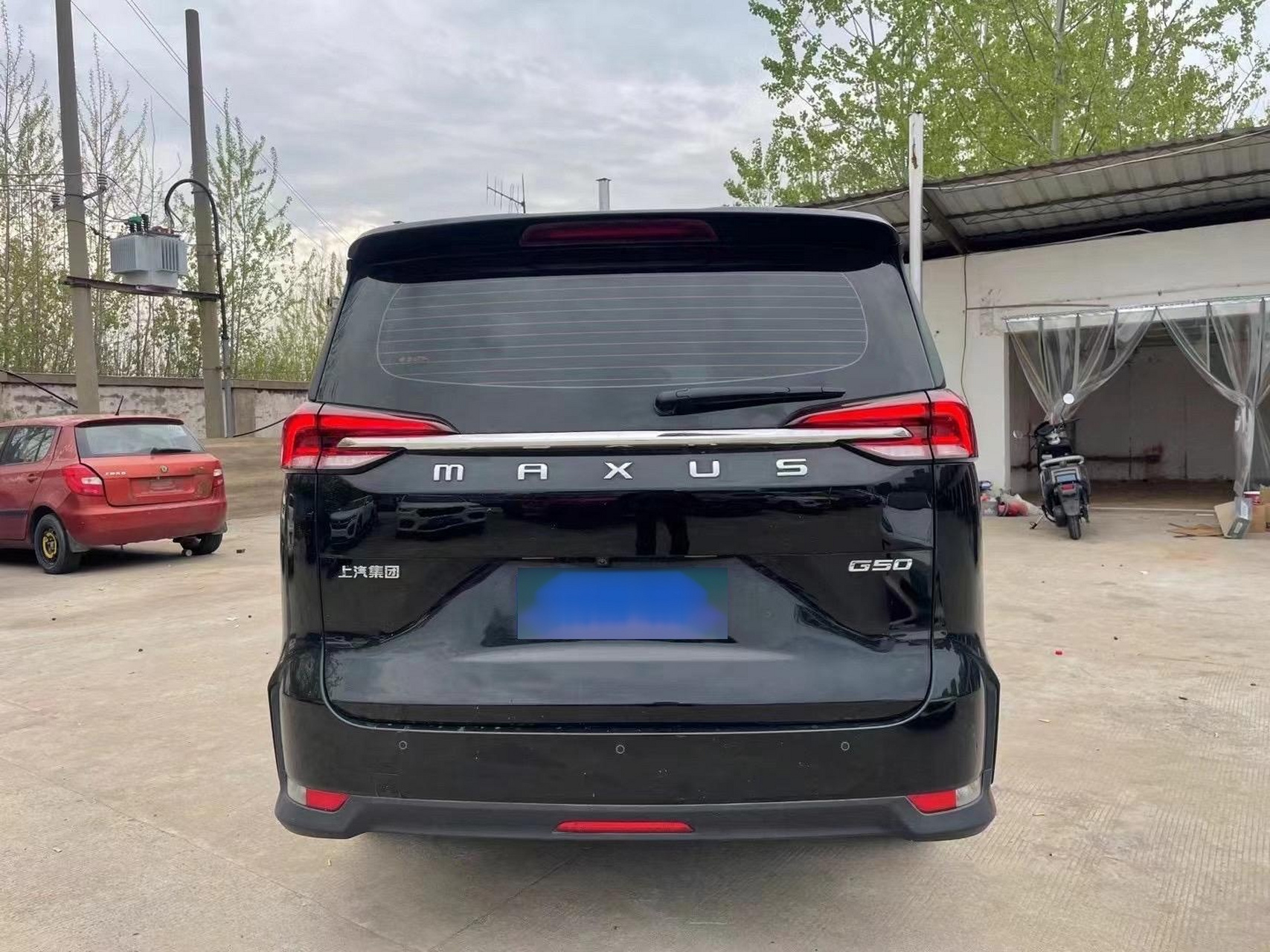 22年上汽大通g50,7座轻商务,1.5t自动高配.