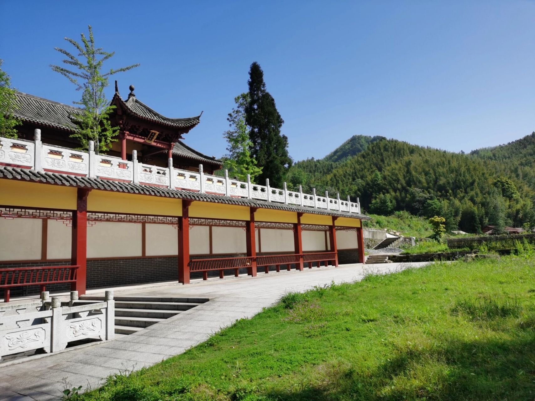 宜春旅游推荐仰山栖隐禅寺 五一小长假避开拥挤的人潮,寻找一片宁静