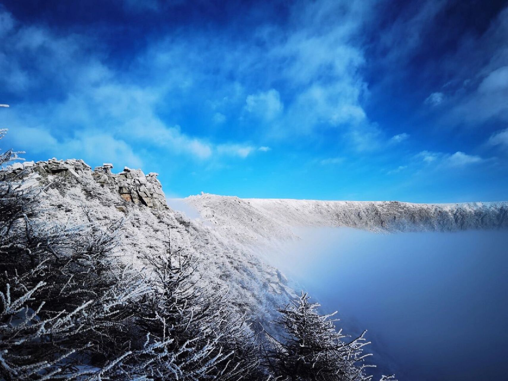大美冬鳌:云海,月球表面,冰挂,雪松…… 鳌山,海拔3476米,陕西省第二