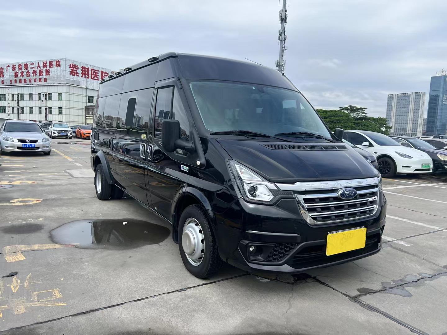 拿下精品车,21年9月,柴油全顺新世代pot 中顶长轴5米98长度,v348路虎