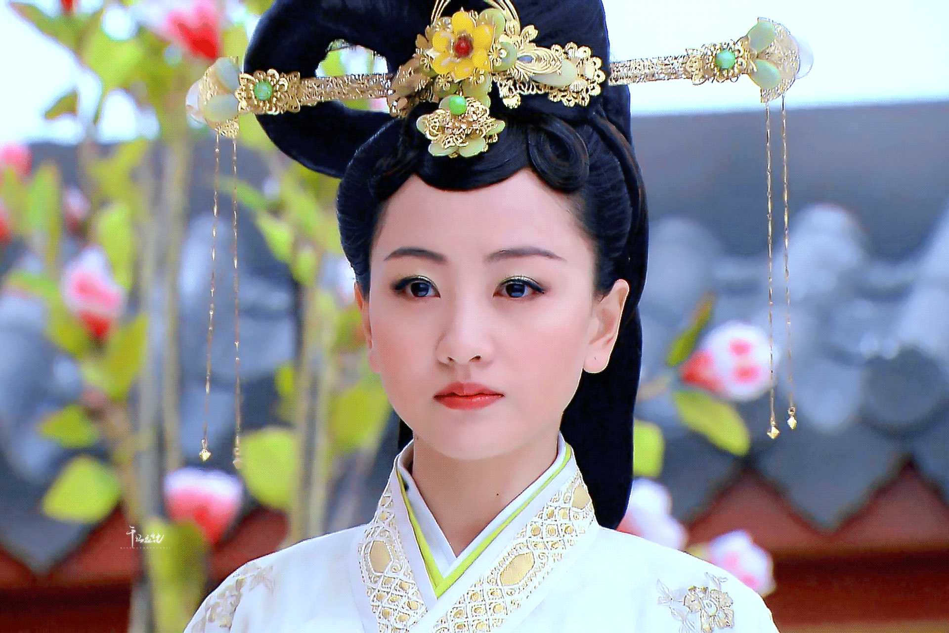 可是杨蓉演反派从来不用烟熏妆##杨蓉演反派妆越淡人越狠#陆贞传奇里