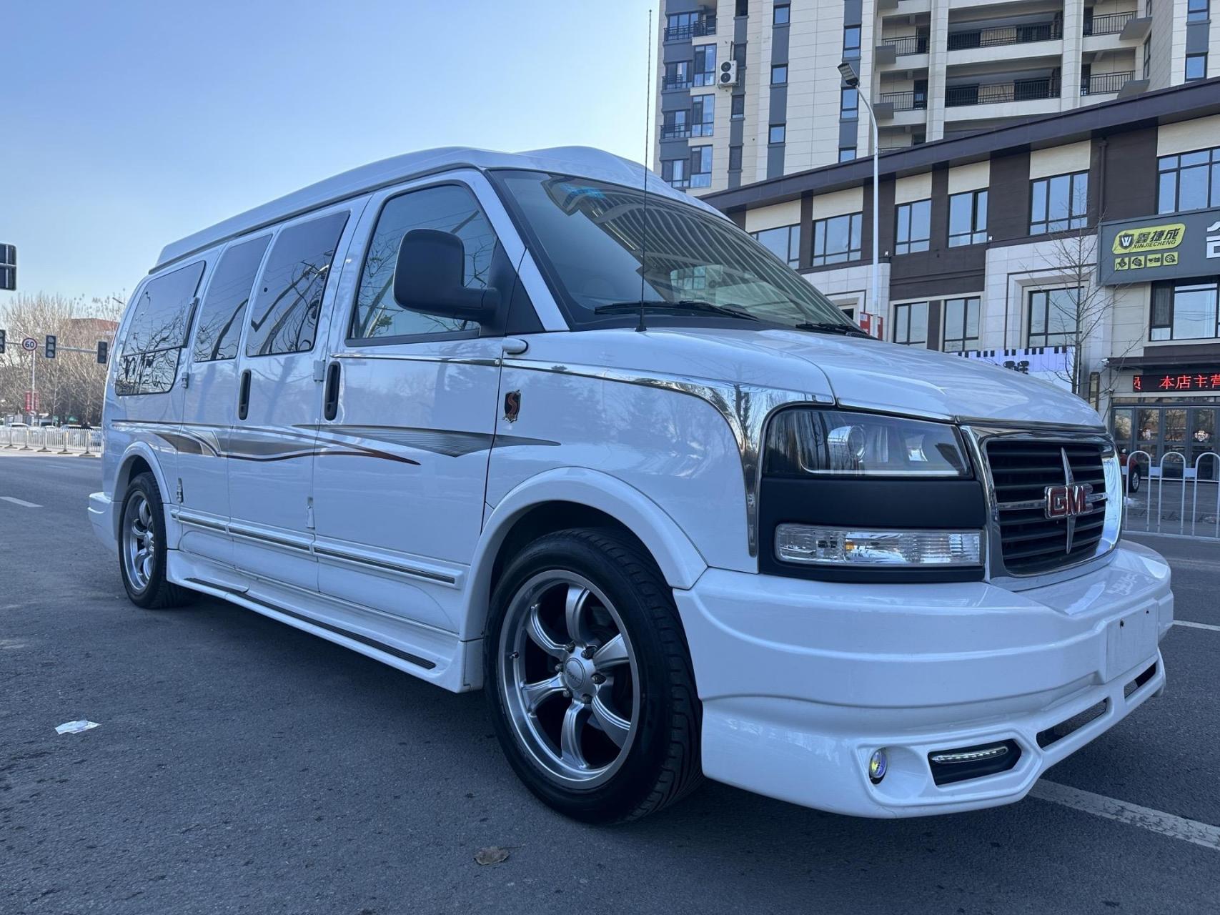 13年进口美系豪华中美仕家gmc高端商务车!5.3排量四驱!