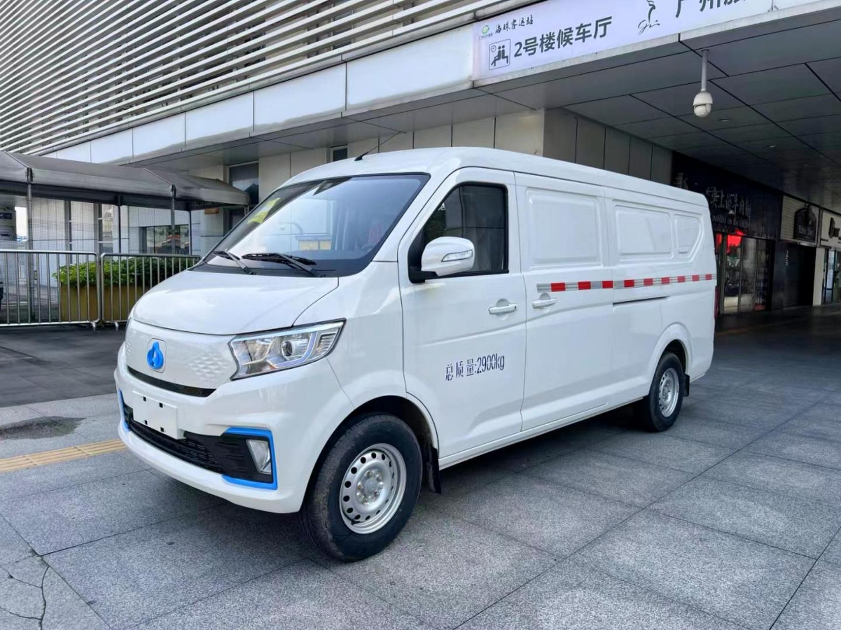 长安跨越星v7 面包车