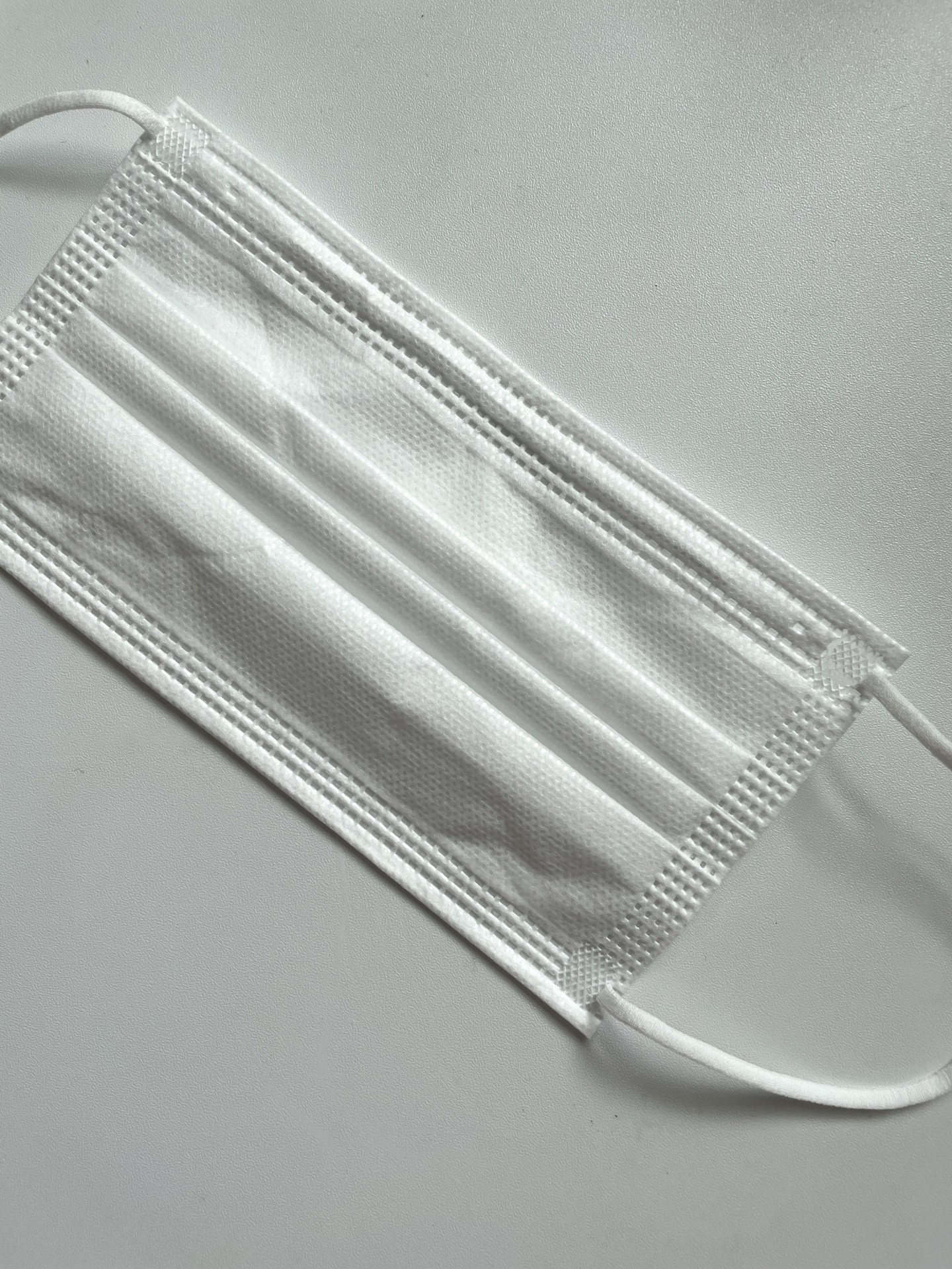 维德的这个白色口罩怎么区分正反面 救命啊,这个怎么区分正反面啊