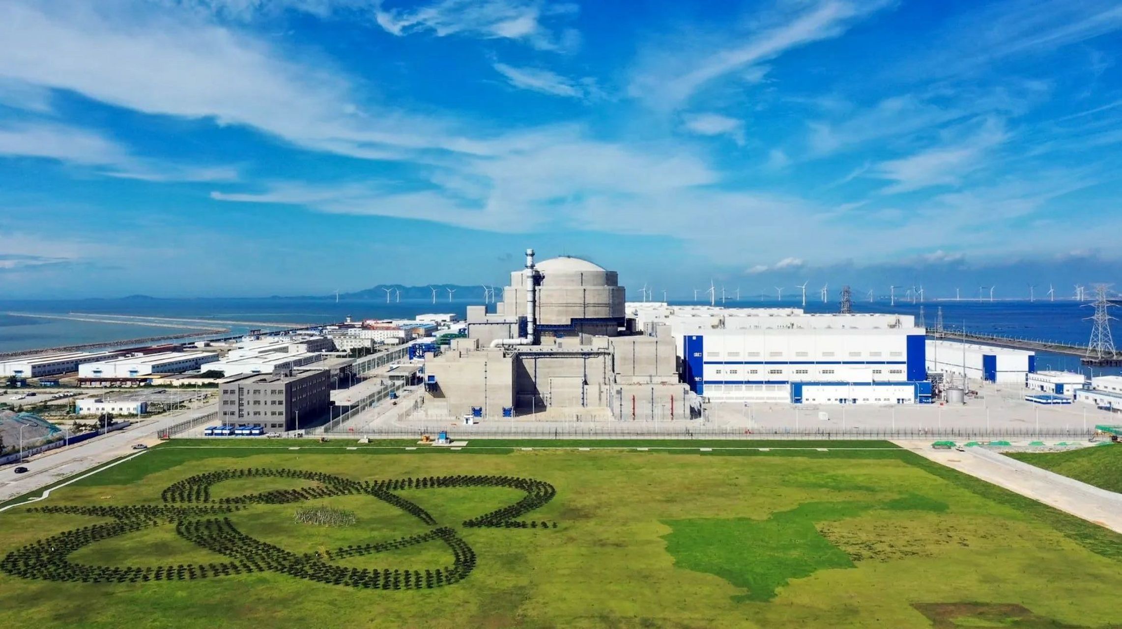 清晨核动力# 春风已至,未来可期[太阳](图:福清核电 过东海)