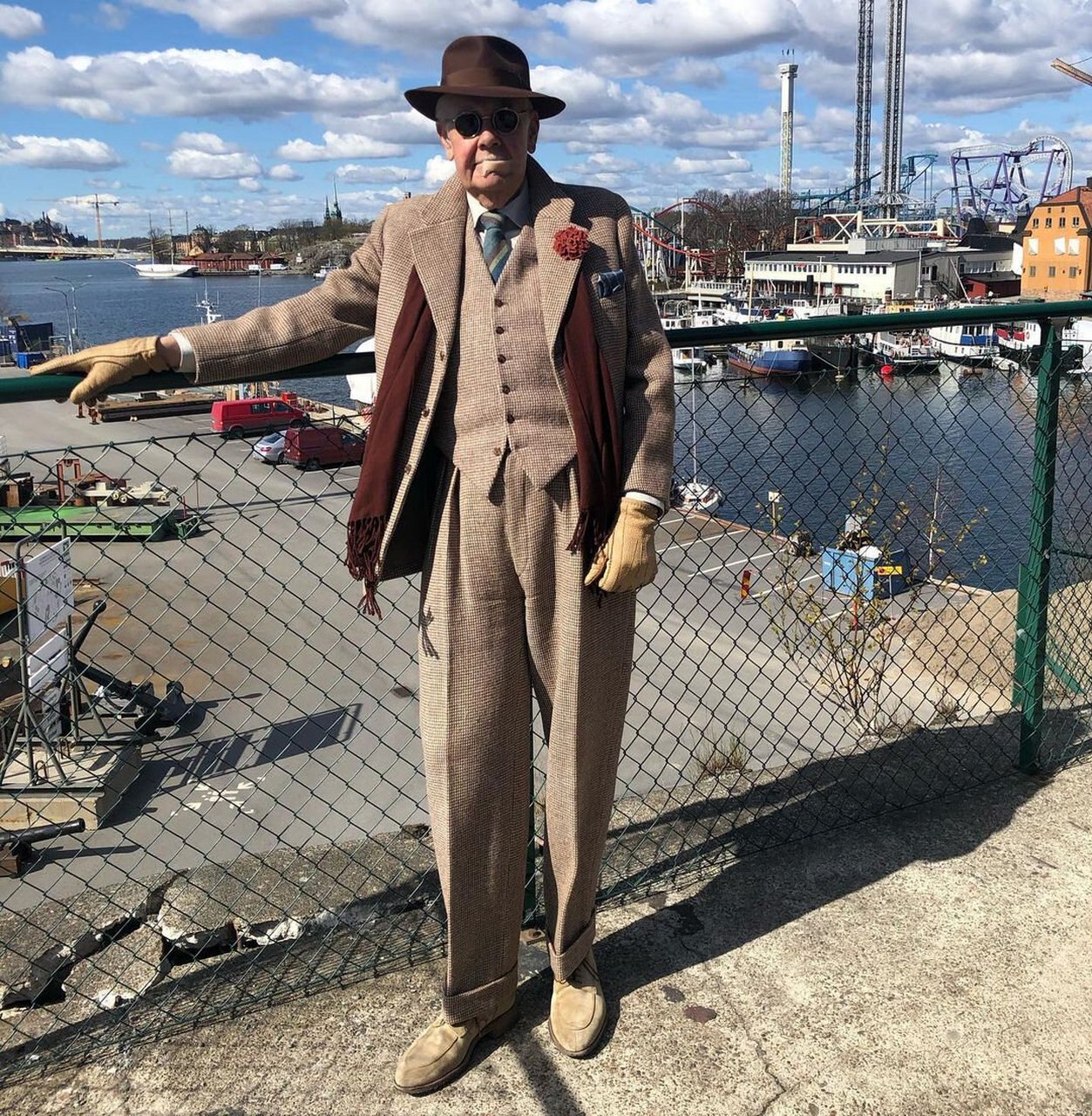 欧洲最会穿古着的绅士老炮之一 英国作家 isabel wolff 在其小说