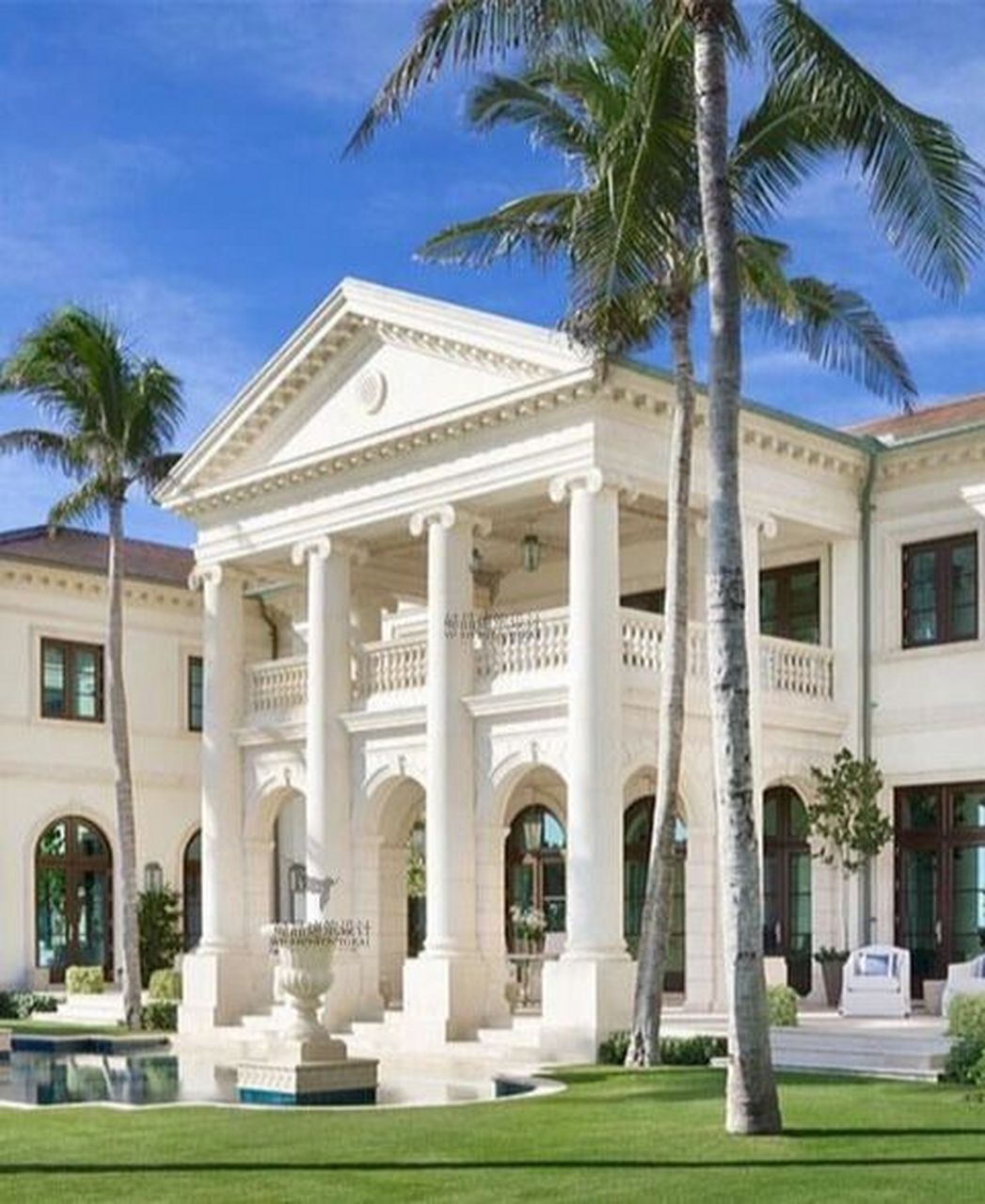 好看的门头是建筑的灵魂--欧式别墅罗马柱门 门头是建筑的主入口,是一