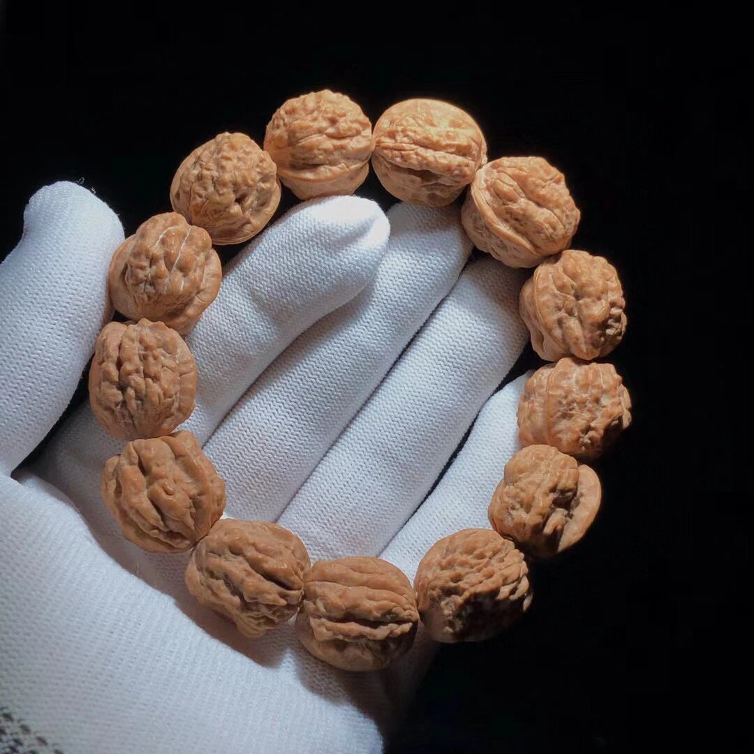 蛤蟆头核桃手串