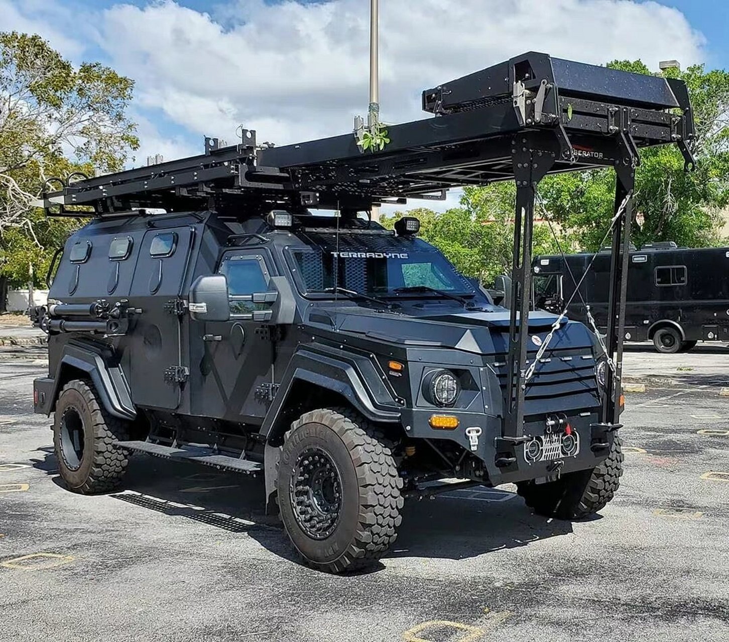 terradyne装甲战车