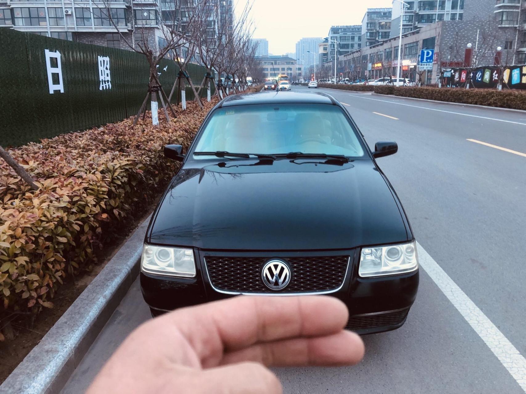 11年桑塔纳志俊,车况完美,原车三元